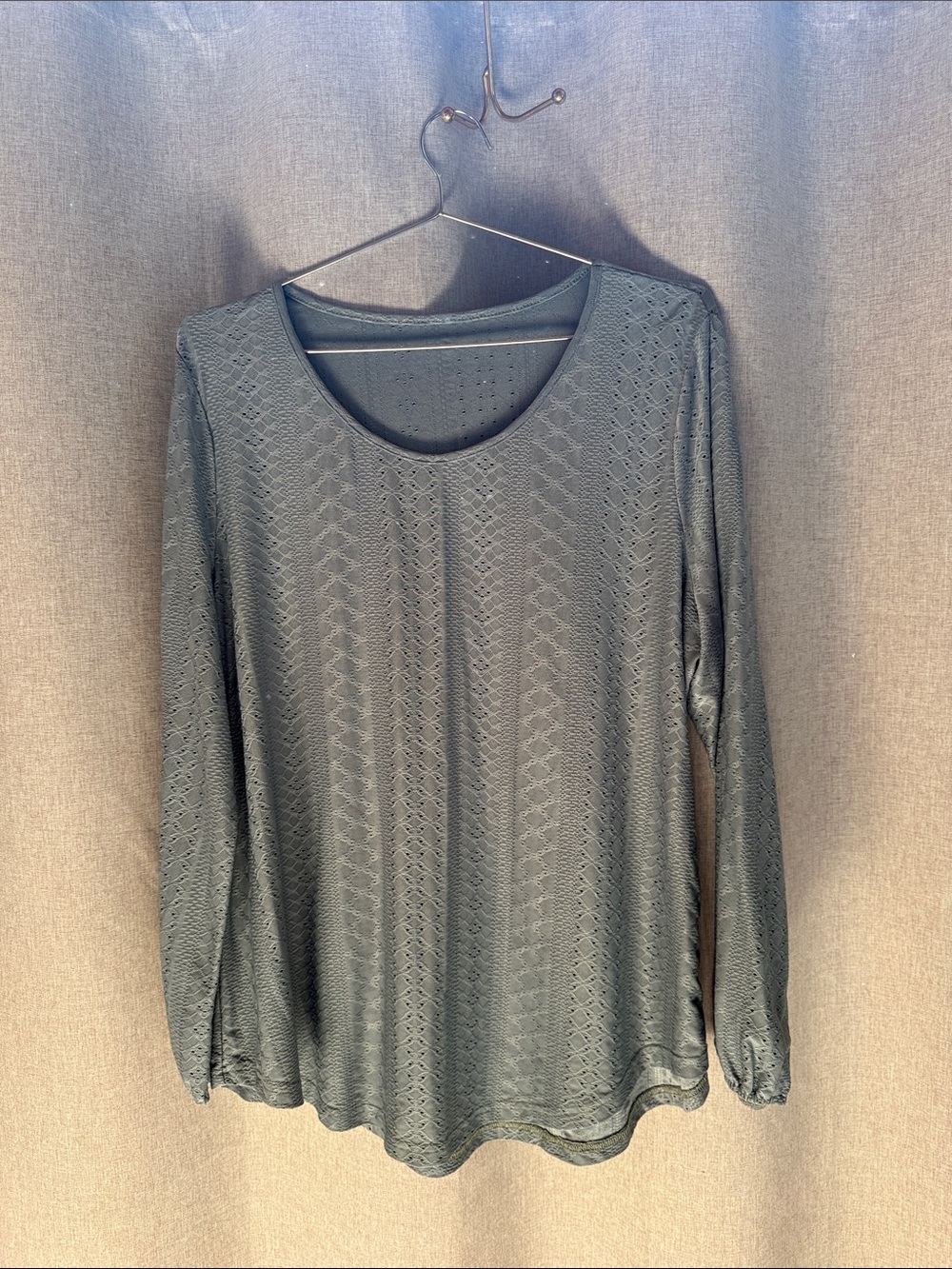 Textured Long Sleeve Scoop Neck Top - Dark Green